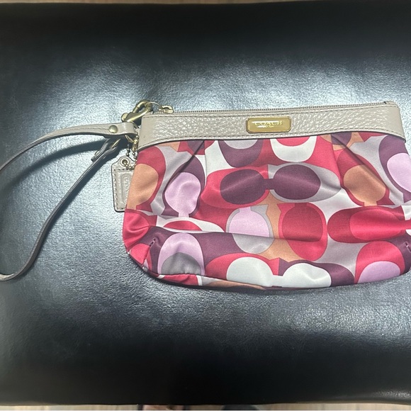 Coach Multicolor Wristlet EUC - Picture 6 of 7